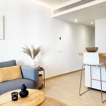 Fantastic Apartment In The Wave Just Steps From Carvajal Beach - Pool And Free Parking Fuengirola Εξωτερικό φωτογραφία
