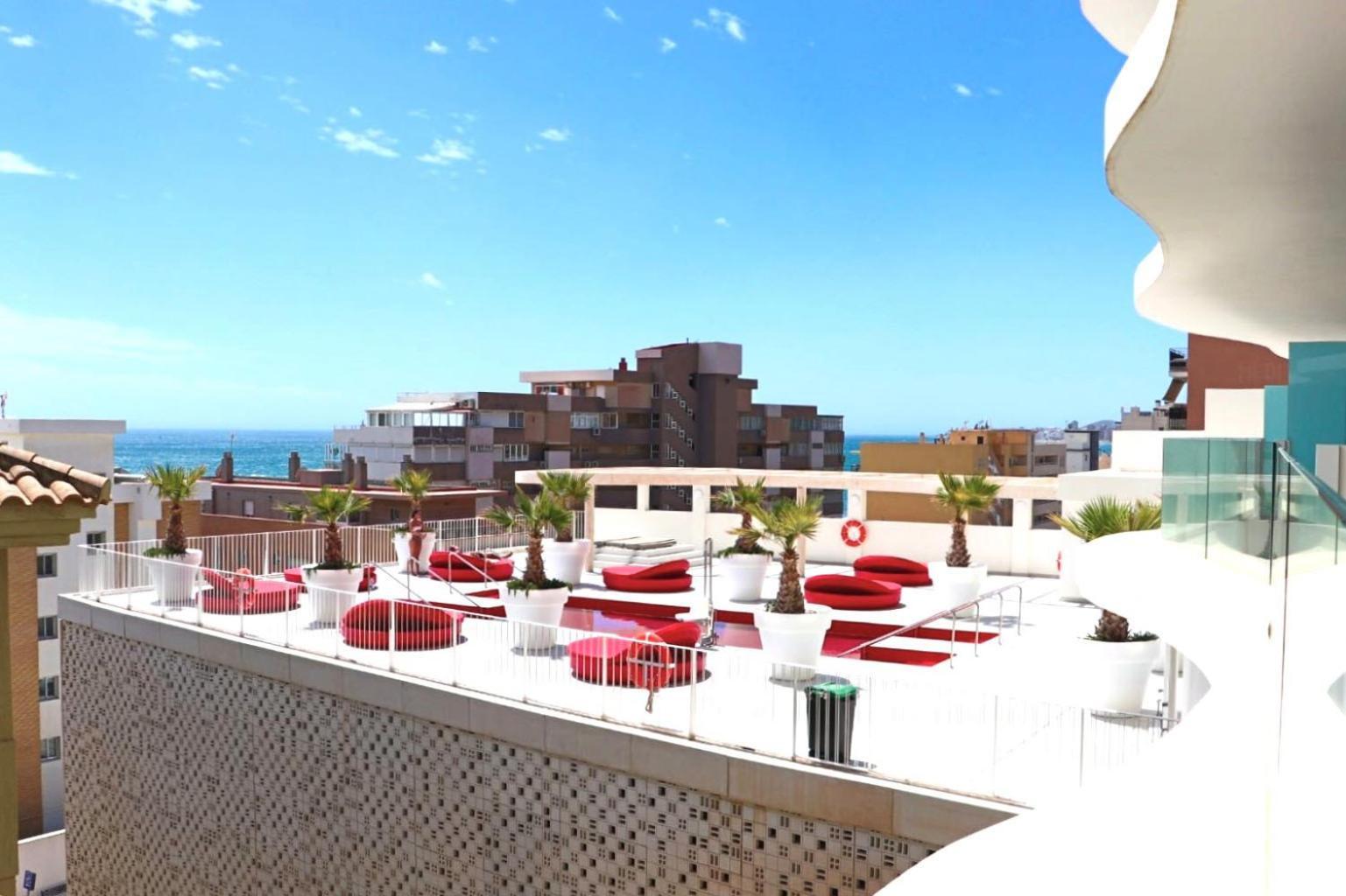 Fantastic Apartment In The Wave Just Steps From Carvajal Beach - Pool And Free Parking Fuengirola Εξωτερικό φωτογραφία